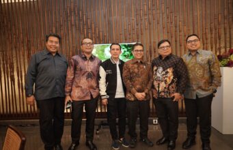 Lima Primata Jawa Bertahan di Megamendung Bogor, Habitatnya Kian Terdesak Permukiman Lima Primata Jawa Bertahan di Megamendung Bogor
